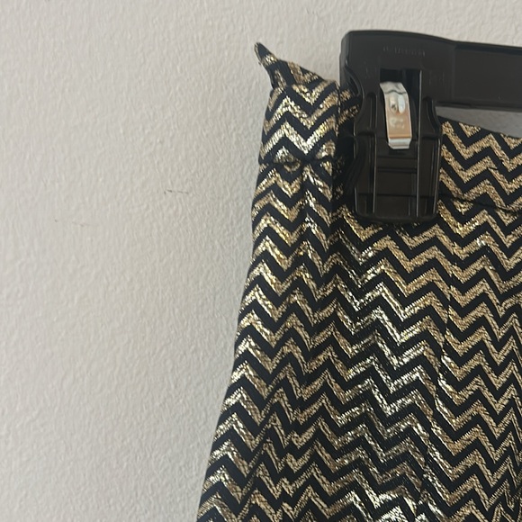 Vintage Black Gold Zip Zag Pattern Metallic Pleated Midi Skirt Size 10 - Picture 4 of 5